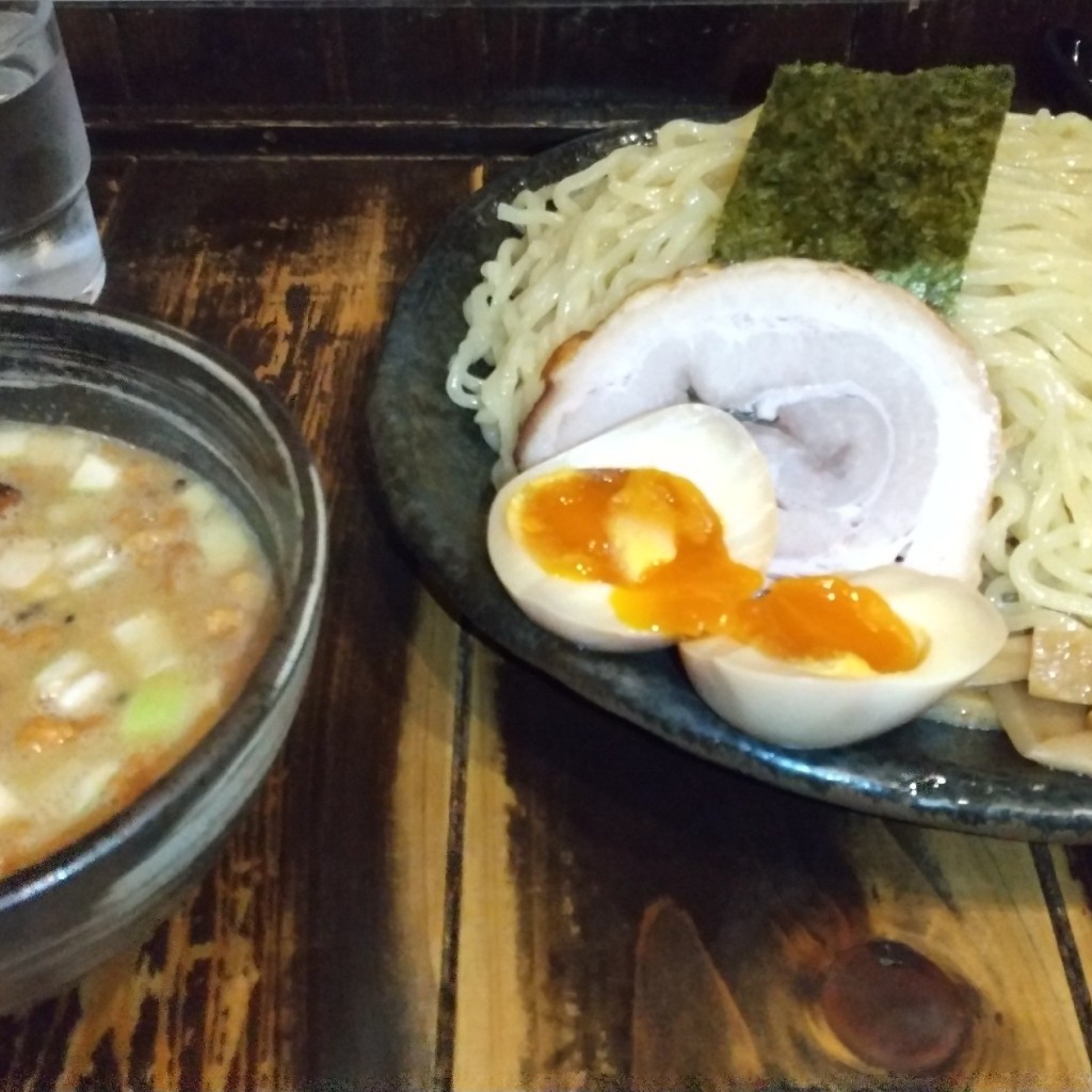 ちゅるるんさんが投稿した千住ラーメン専門店のお店ひむろ 北千住店/ヒロム キタセンジュテンの写真