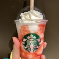 スターバックスストロベリーフラペチーノ - 実際訪問したユーザーが直接撮影して投稿した南烏山カフェスターバックス 千歳烏山店の写真のメニュー情報