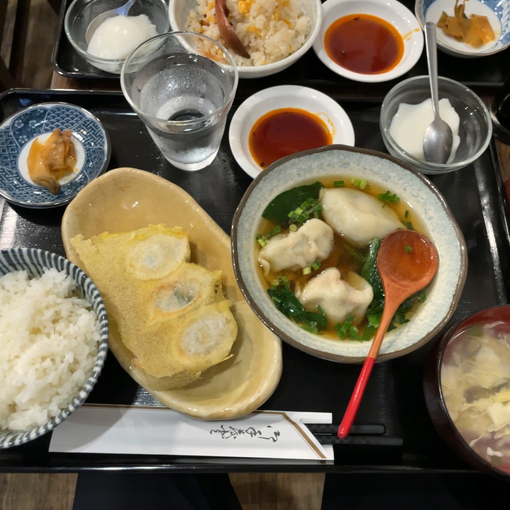 ユーザーが投稿した焼き水餃子定食の写真 - 実際訪問したユーザーが直接撮影して投稿した日本橋人形町餃子人形町 餃子満彩の写真