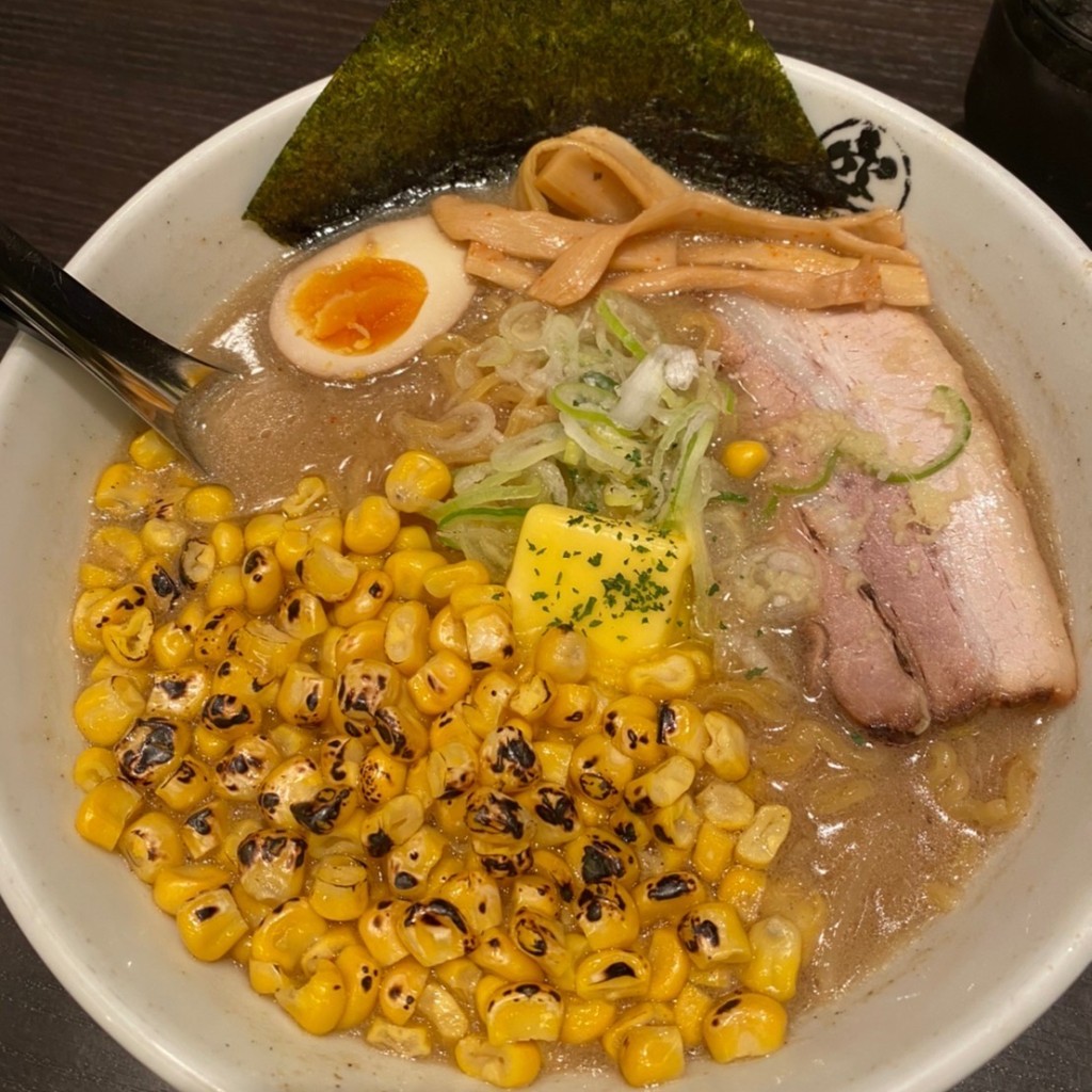 ユーザーが投稿したコーンラーメンの写真 - 実際訪問したユーザーが直接撮影して投稿した美々ラーメン / つけ麺らーめん空 新千歳空港店の写真