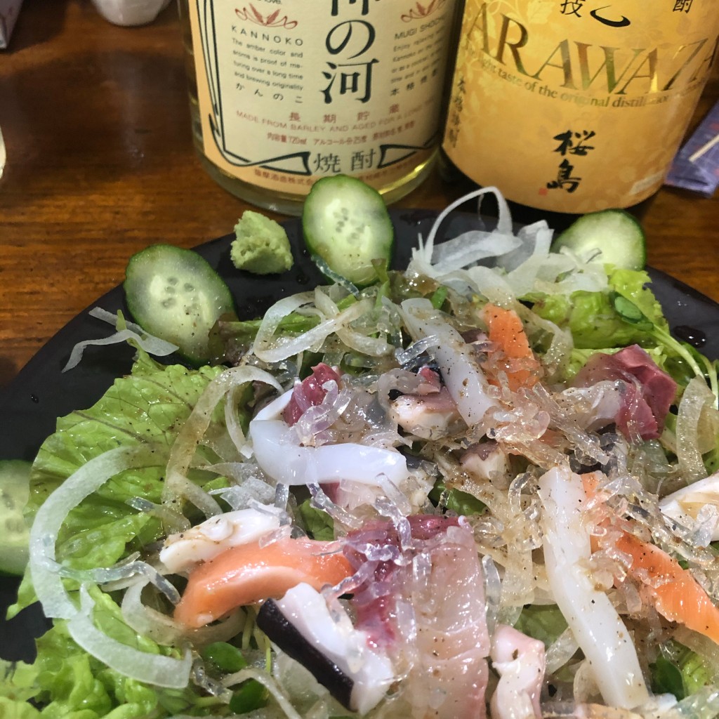 ユーザーが投稿した海鮮サラダの写真 - 実際訪問したユーザーが直接撮影して投稿した山之口町居酒屋心太の写真