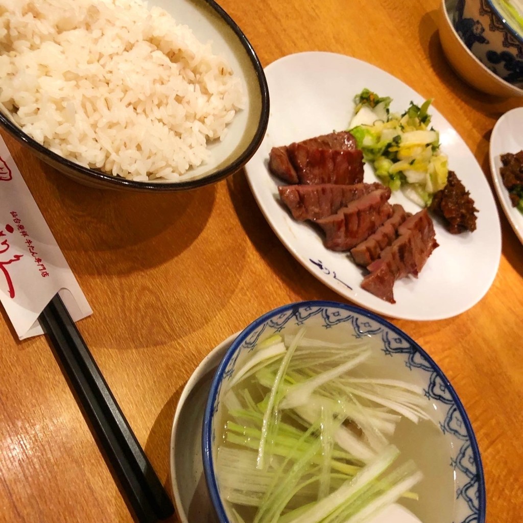 ユーザーが投稿した牛たん定食Lunchの写真 - 実際訪問したユーザーが直接撮影して投稿した中央牛タン牛たん炭焼 利久 名掛丁店の写真