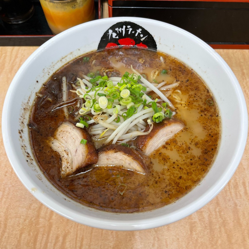 匿命係さんが投稿した玉造元町ラーメン / つけ麺のお店くろちゃん/キュウシュウラーメンクロチャンの写真