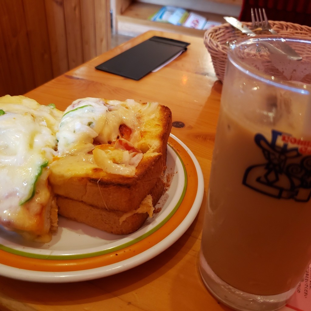 ユーザーが投稿したタップリ玉子のピザトーストの写真 - 実際訪問したユーザーが直接撮影して投稿した新曽南喫茶店コメダ珈琲店 戸田公園店の写真