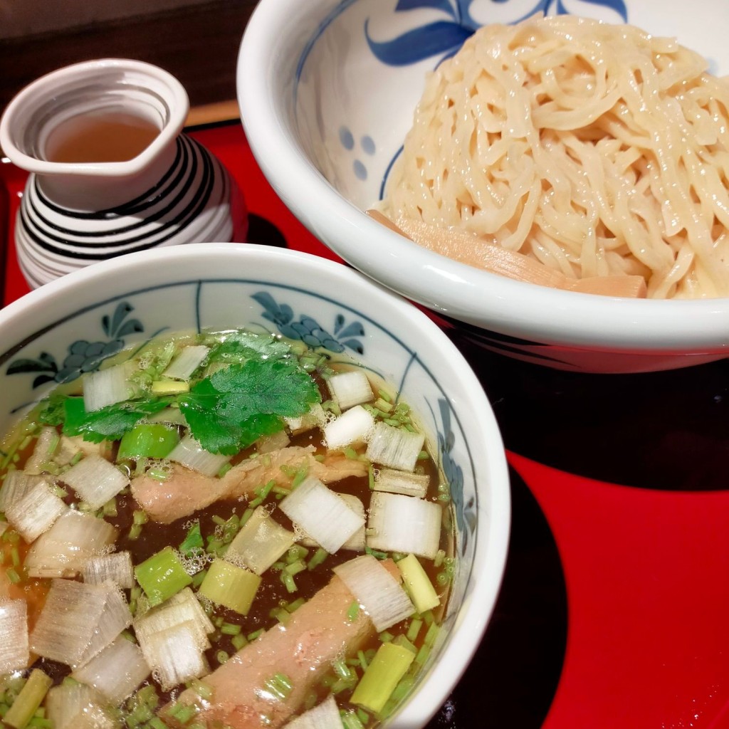 めめめのめさんが投稿した大手ラーメン専門店のお店麺肴 ひづき/メンコウ ヒヅキの写真