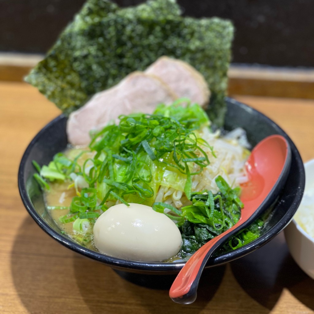 DaiKawaiさんが投稿した目黒ラーメン / つけ麺のお店麺家 黒/メンヤ クロの写真