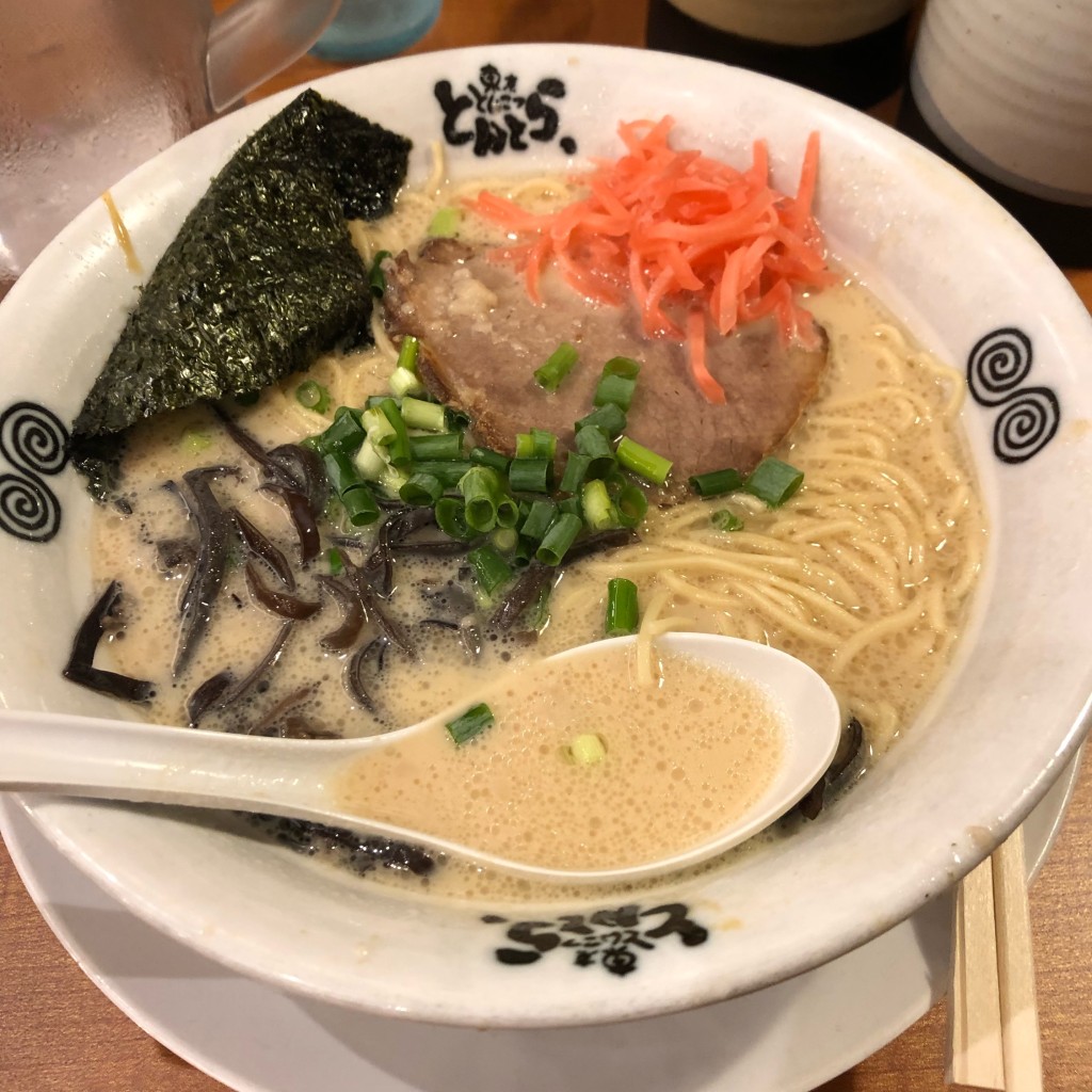 ユーザーが投稿したとんこつラーメンの写真 - 実際訪問したユーザーが直接撮影して投稿した城下町ラーメン専門店東京とんこつ とんとら 川越店の写真