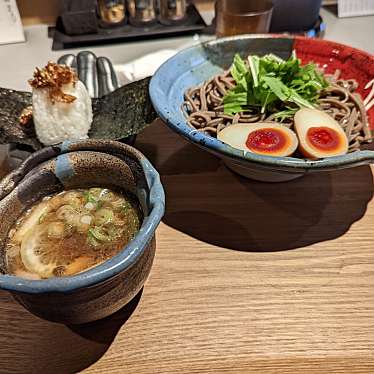 実際訪問したユーザーが直接撮影して投稿した難波中うどん肉麺 まるきゅうの写真