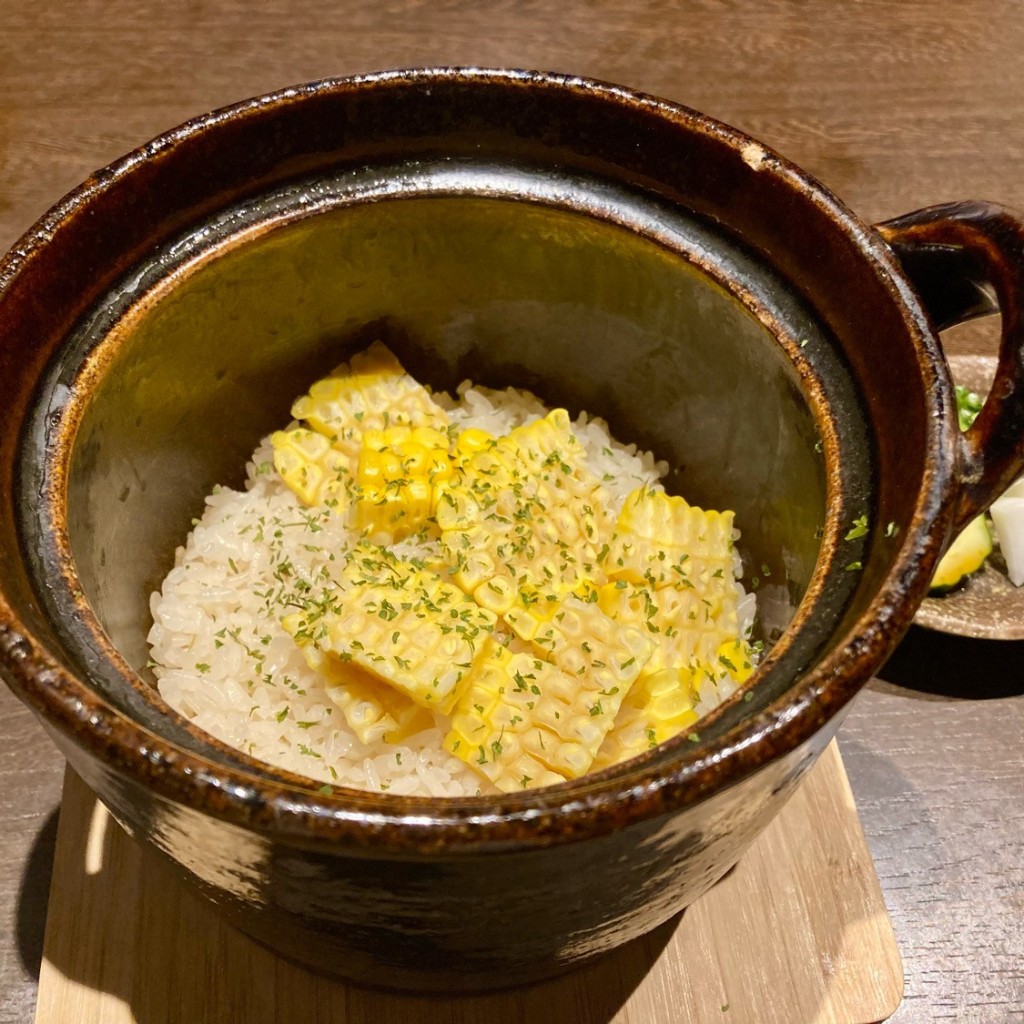 ユーザーが投稿したとうもろこし土鍋ごはんの写真 - 実際訪問したユーザーが直接撮影して投稿した北野和食 / 日本料理和風創作料理たか 野洲店の写真