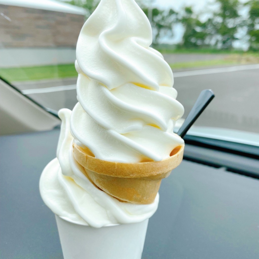 どこでもソフトクリームさんが投稿した西野幌チーズ / 乳製品のお店小林牧場 おかしなソフトクリーム工房/コバヤシボクジョウ オカシナソフトクリームコウボウの写真
