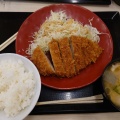 ロースカツ定食 - 実際訪問したユーザーが直接撮影して投稿した船江町とんかつかつや 三重松阪店の写真のメニュー情報