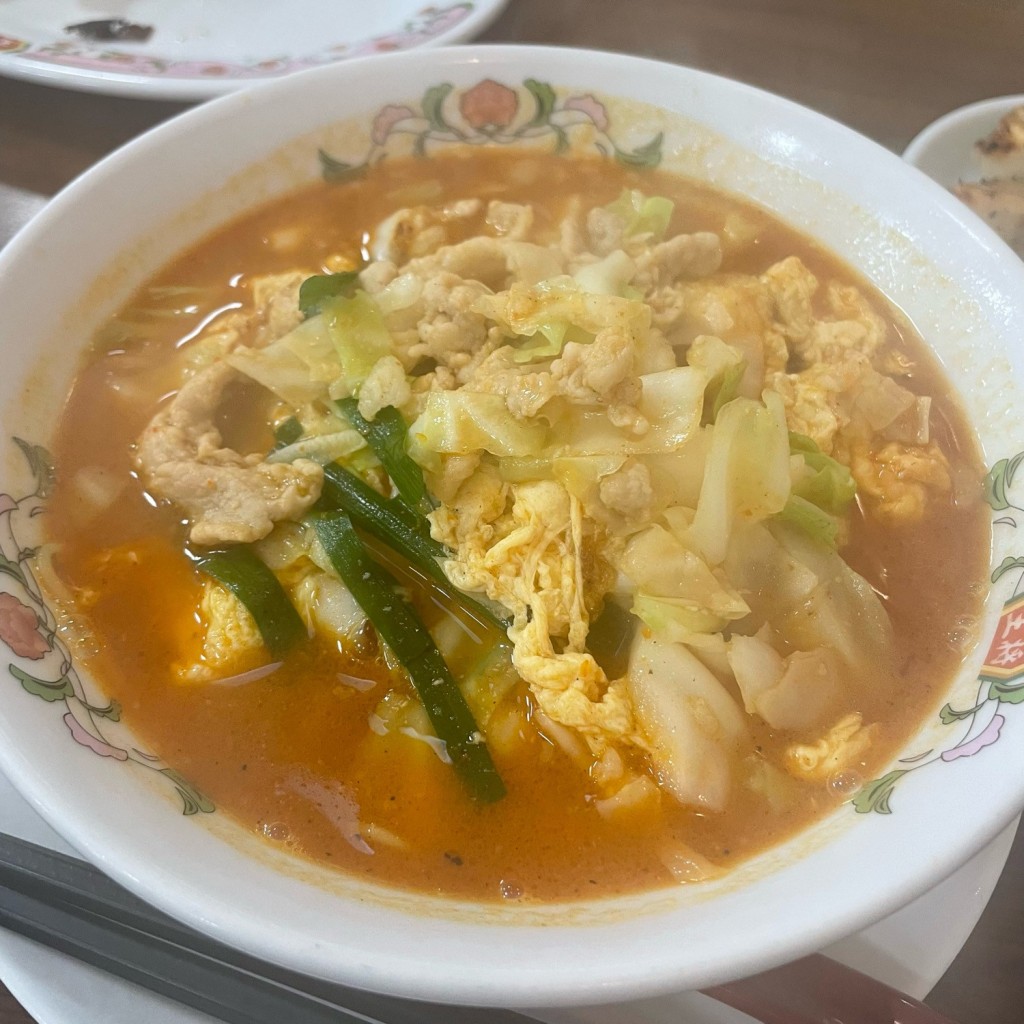 ユーザーが投稿した豚辛ラーメンの写真 - 実際訪問したユーザーが直接撮影して投稿した太閤通餃子餃子の王将 太閤通店の写真