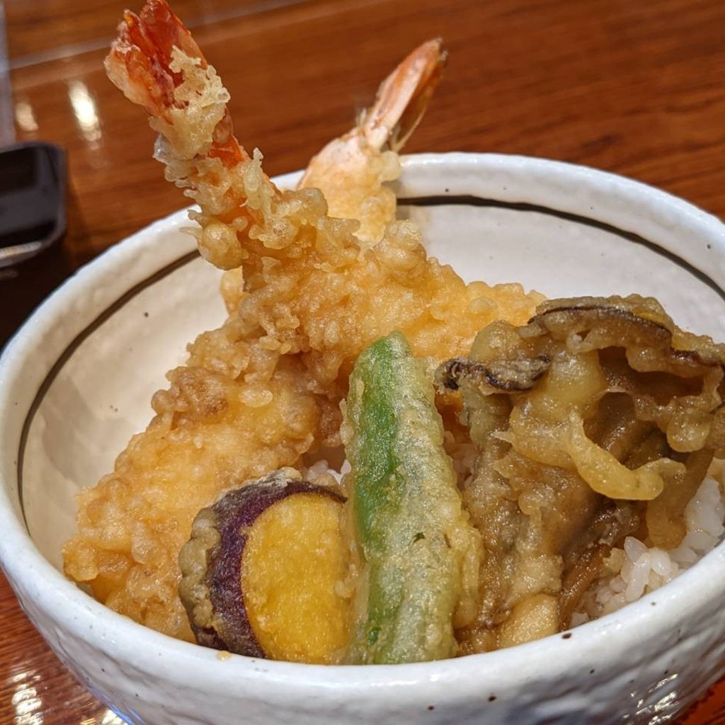 ユーザーが投稿した大海老天丼の写真 - 実際訪問したユーザーが直接撮影して投稿した新富町定食屋八州亭の写真