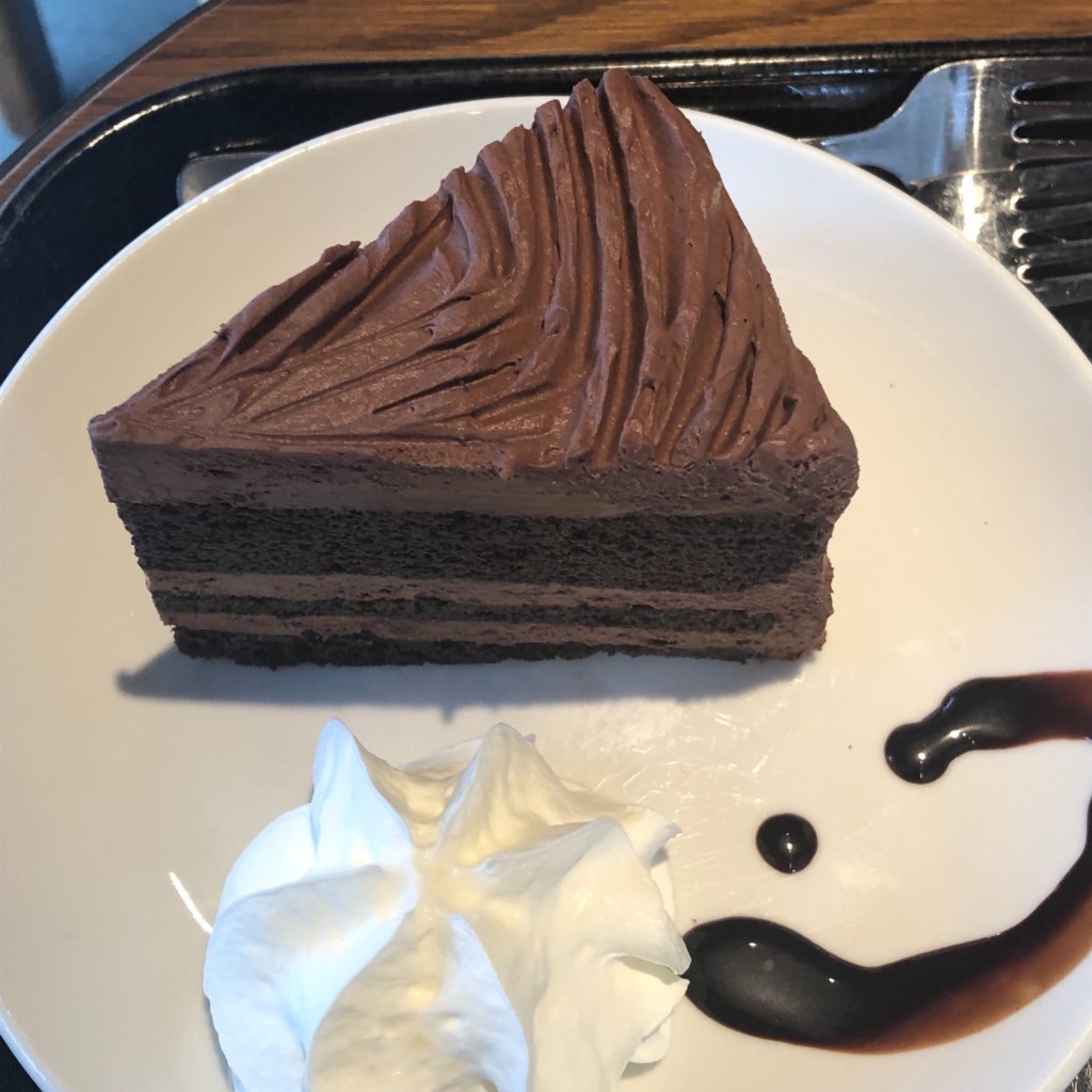ユーザーが投稿したチョコレートケーキの写真 - 実際訪問したユーザーが直接撮影して投稿した玉川カフェスターバックスコーヒー 三島玉川店の写真
