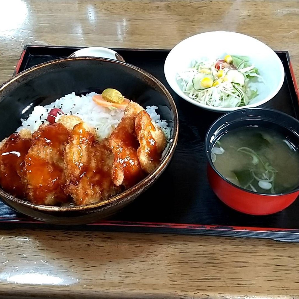 実際訪問したユーザーが直接撮影して投稿した種市ラーメン / つけ麺お食事処かみのの写真