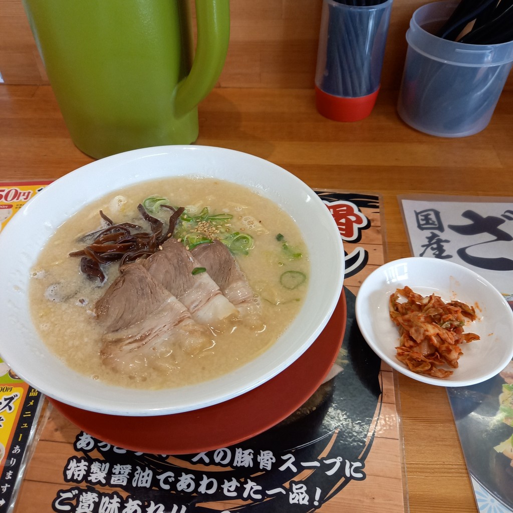 ユーザーが投稿した豚骨ラーメンの写真 - 実際訪問したユーザーが直接撮影して投稿した矢橋町ラーメン / つけ麺くらお 南草津店の写真