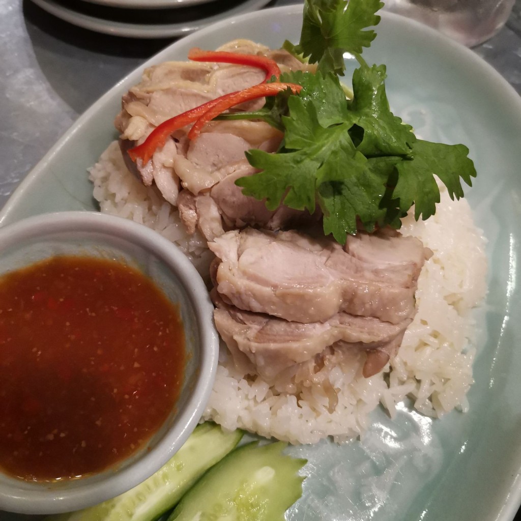 ユーザーが投稿したカオマンガイの写真 - 実際訪問したユーザーが直接撮影して投稿した六本木タイ料理タイの食卓 クルン・サイアム 六本木店の写真