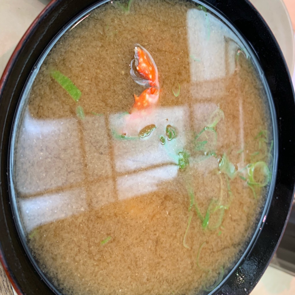 ユーザーが投稿したカニ汁の写真 - 実際訪問したユーザーが直接撮影して投稿した百人町回転寿司天下寿司 新大久保店の写真
