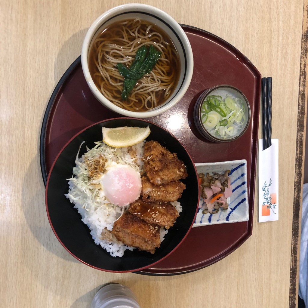 ユーザーが投稿した味噌かつ丼ランチの写真 - 実際訪問したユーザーが直接撮影して投稿した若松町和食 / 日本料理和食麺処サガミ 多治見店の写真