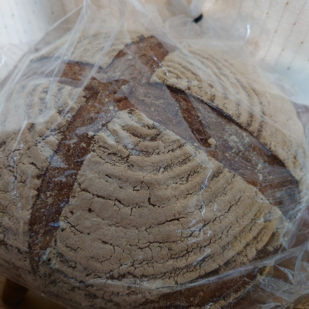 ユーザーが投稿したパン ド カンパーニュ 1の写真 - 実際訪問したユーザーが直接撮影して投稿した千駄ヶ谷ベーカリーベーカリー&レストラン 沢村 新宿の写真