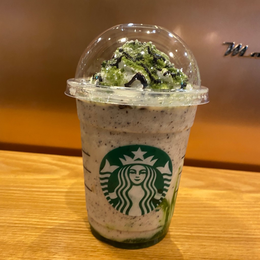 ユーザーが投稿した抹茶ホワイトチョコレートフラペチーノの写真 - 実際訪問したユーザーが直接撮影して投稿した大井カフェスターバックスコーヒー 阪急大井町ガーデン店の写真