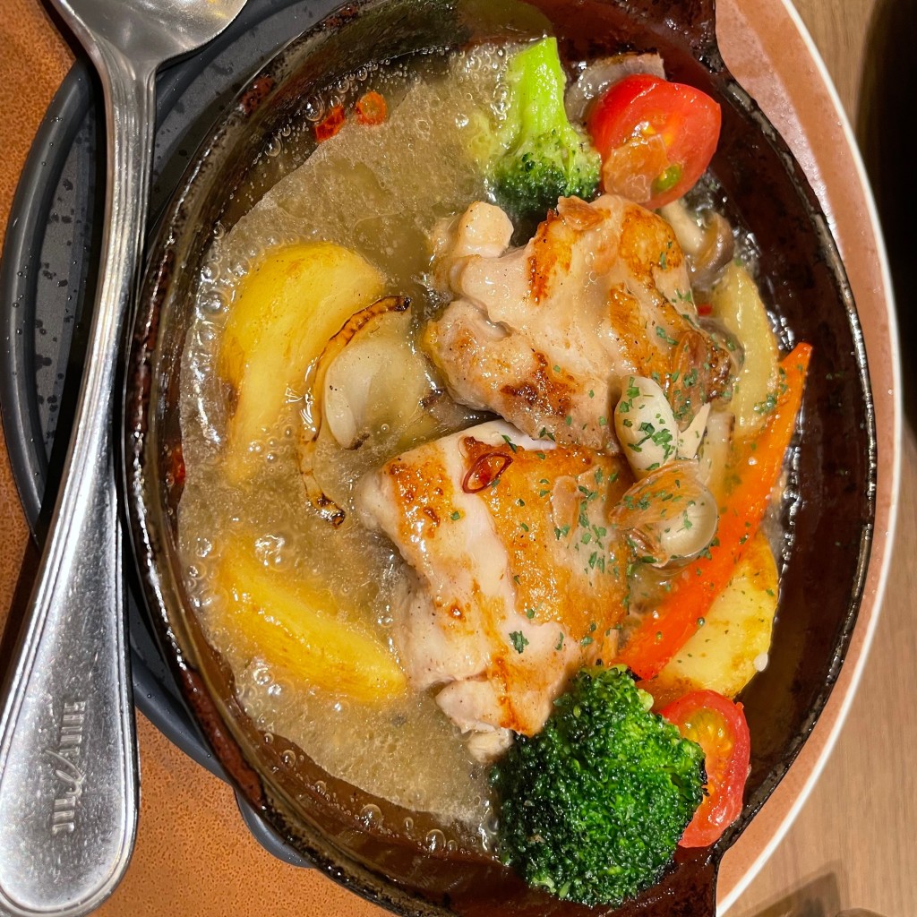 ユーザーが投稿したチキンとしめじのアヒの写真 - 実際訪問したユーザーが直接撮影して投稿した南幸洋食バケット 横浜ジョイナス店の写真