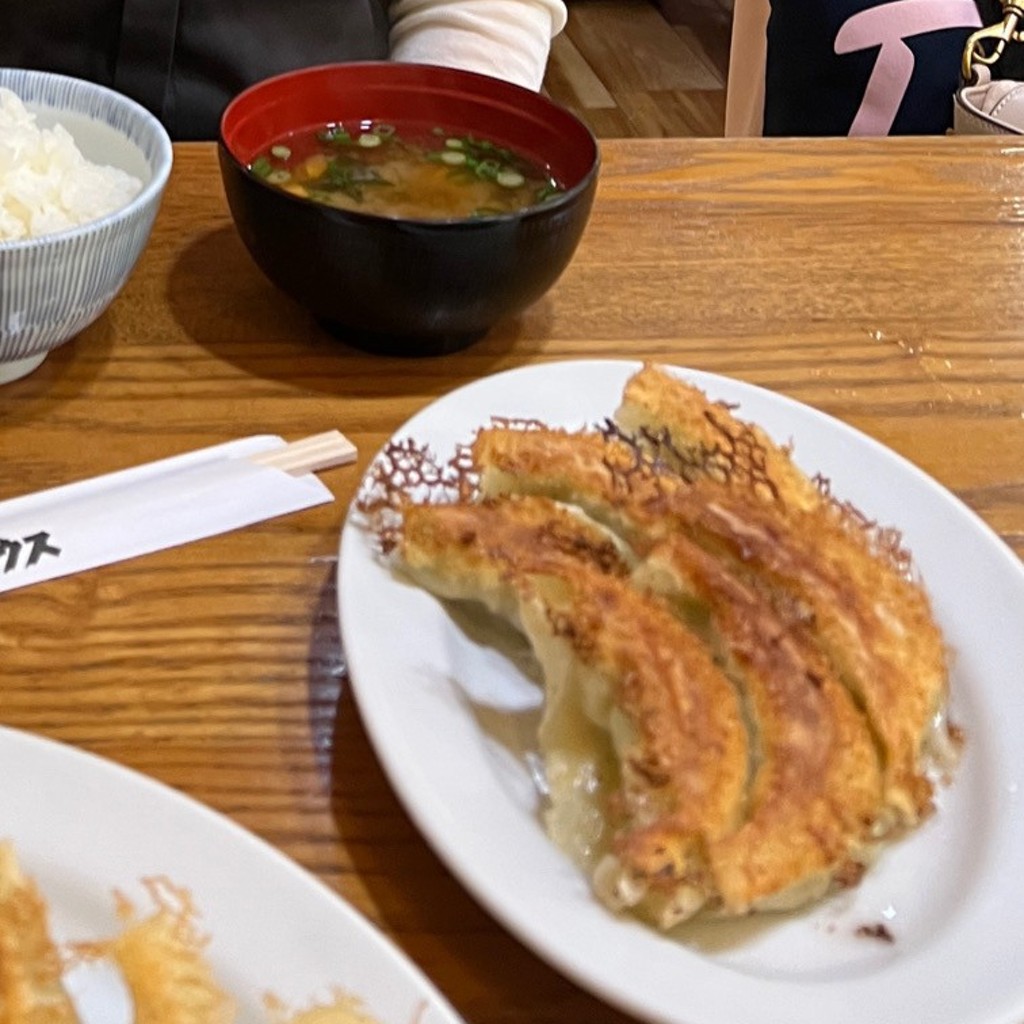 ユーザーが投稿したスタミナ餃子定食の写真 - 実際訪問したユーザーが直接撮影して投稿した仙石原餃子ちゃいなハウスの写真