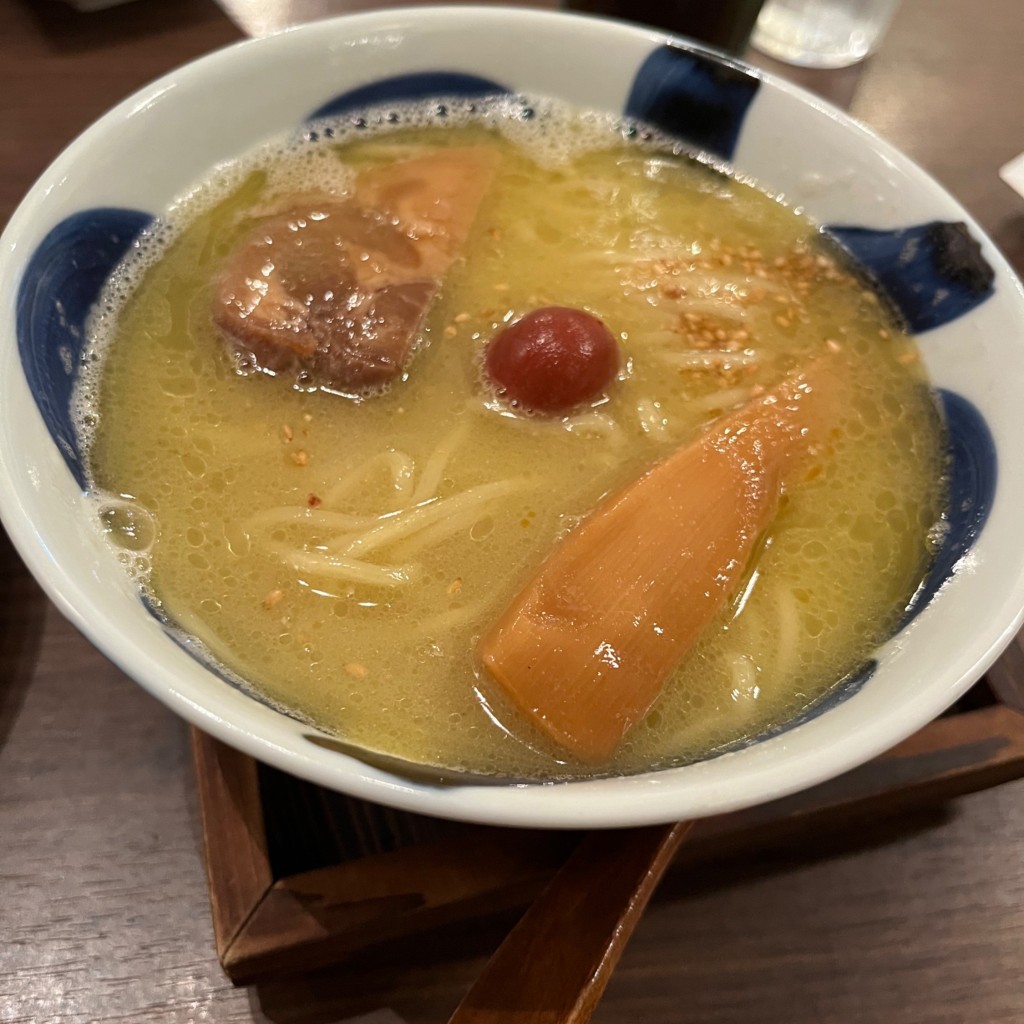 ユーザーが投稿した鶏白湯ラーメンの写真 - 実際訪問したユーザーが直接撮影して投稿した東日暮里串焼きくま男爵の写真