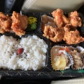 唐揚げデラックス弁当 - 実際訪問したユーザーが直接撮影して投稿した飾磨区清水弁当 / おにぎり三六弁当 飾磨店の写真のメニュー情報