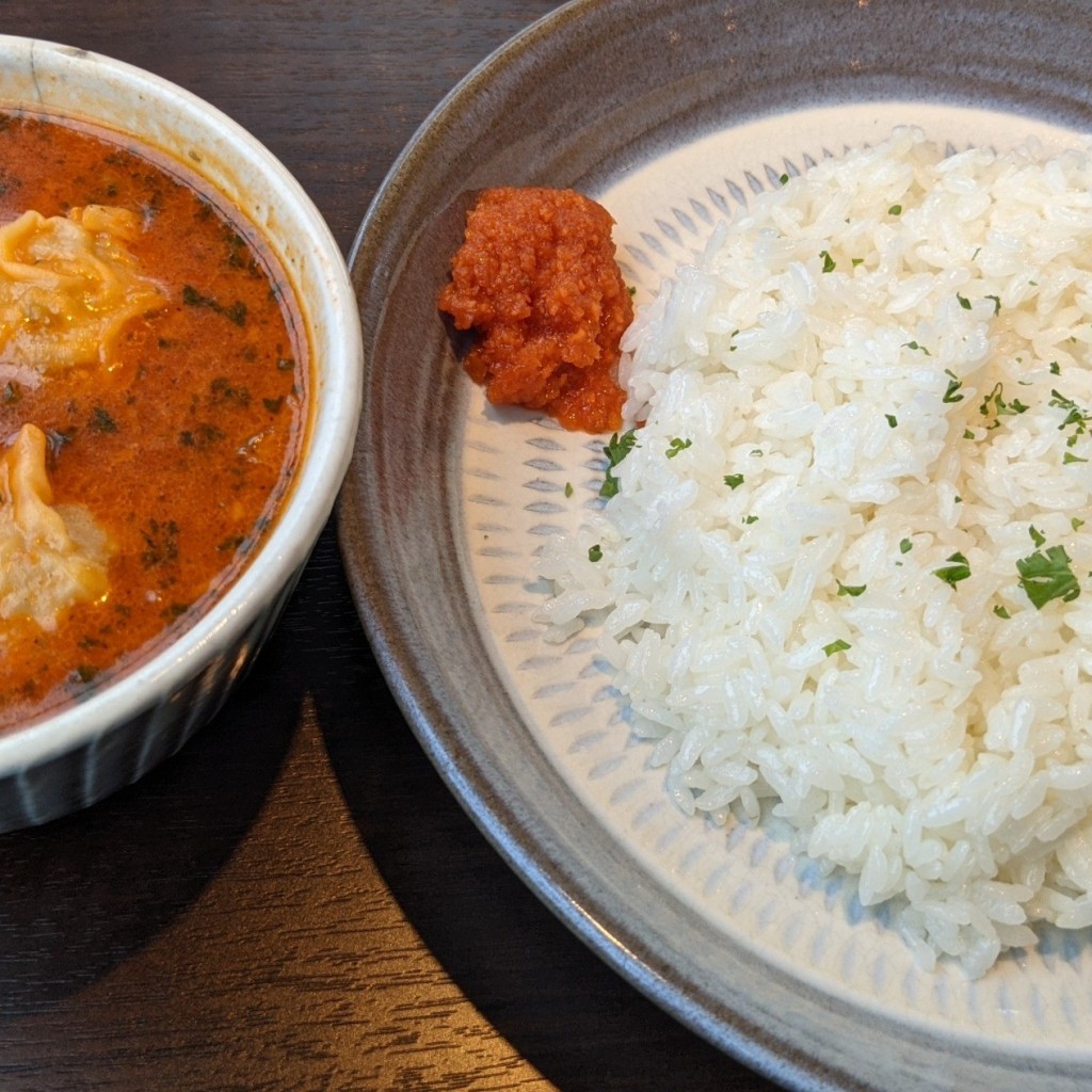ユーザーが投稿したSoup momo&rice setの写真 - 実際訪問したユーザーが直接撮影して投稿した山隈カレーインド食堂 ムランカリーの写真