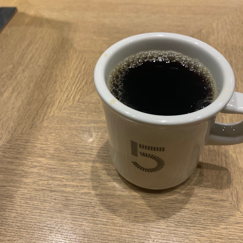 aisucream3さんが投稿した丸の内カフェのお店5 CROSSTIES COFFEE/ファイブ クロスティーズ コーヒー グランスタテンの写真