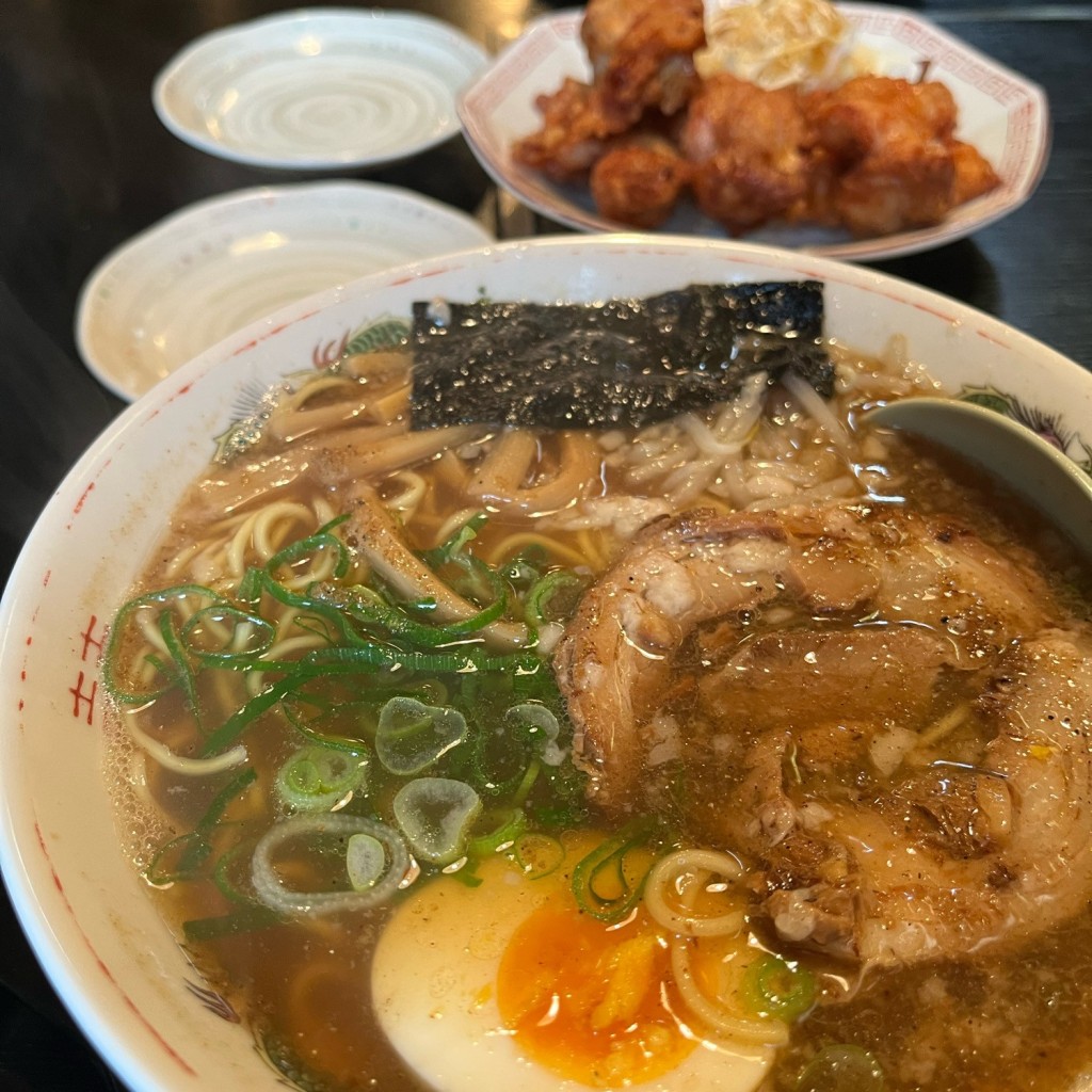 ユーザーが投稿したにぼとんラーメンとミニチャーハンセットの写真 - 実際訪問したユーザーが直接撮影して投稿した吉祥院新田弐ノ段町ラーメン / つけ麺大文字の写真