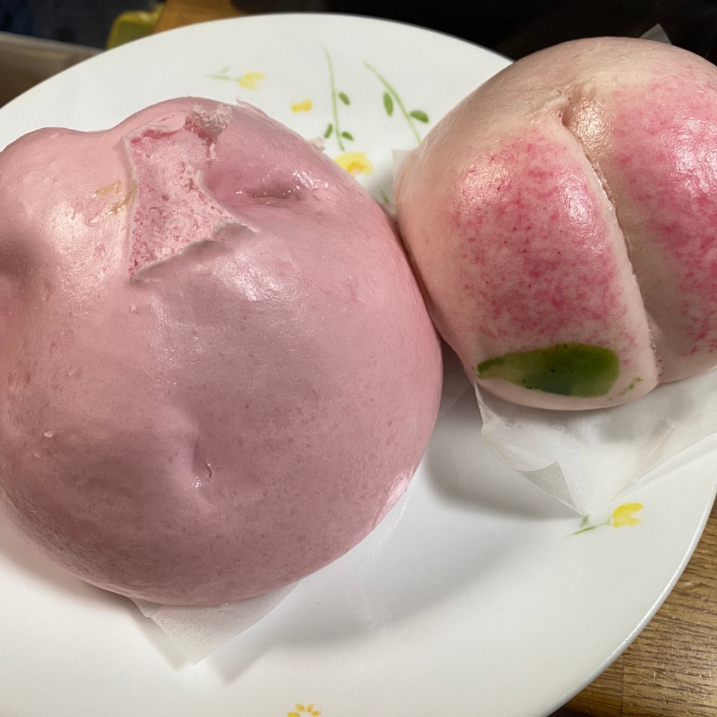 ユーザーが投稿した桃まんの写真 - 実際訪問したユーザーが直接撮影して投稿した山下町肉まんブタまんの江戸清 大通り店の写真