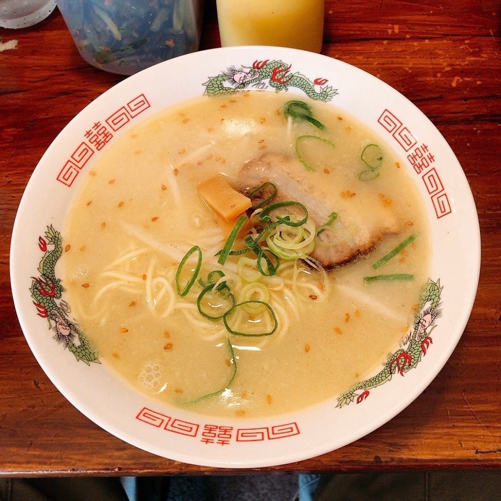 単身赴任おじさんさんが投稿した金磯町ラーメン / つけ麺のお店中々/なかなかの写真