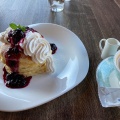 しおパンケーキブルーベリーソース - 実際訪問したユーザーが直接撮影して投稿した片岩町カフェしお・CAFEの写真のメニュー情報
