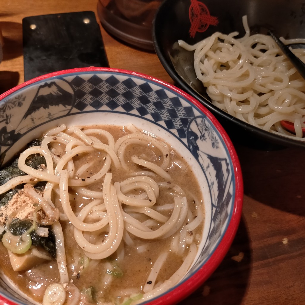 ユーザーが投稿した三田つけ麺の写真 - 実際訪問したユーザーが直接撮影して投稿した神田花岡町つけ麺専門店三田製麺所 ヨドバシAkiba店の写真