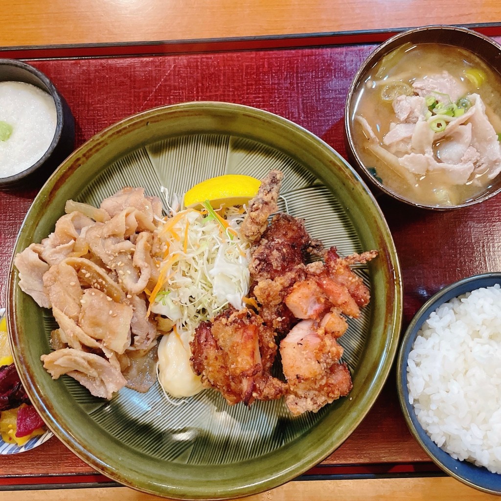 ユーザーが投稿した肉から定食(豚汁)の写真 - 実際訪問したユーザーが直接撮影して投稿した豊玉北定食屋練馬食堂 汁とめしの写真