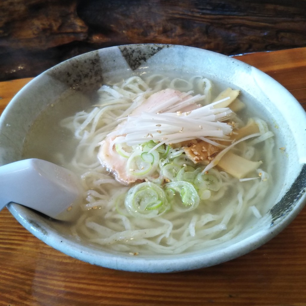 ユーザーが投稿した塩ラーメンの写真 - 実際訪問したユーザーが直接撮影して投稿した赤坂町ラーメン / つけ麺木挽亭の写真