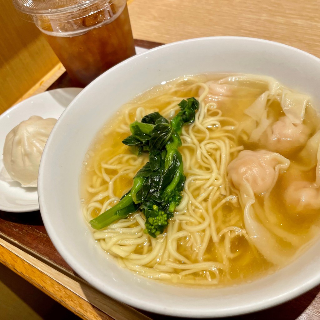 ユーザーが投稿したワンタン麺セットの写真 - 実際訪問したユーザーが直接撮影して投稿した赤坂香港料理粥茶館 糖朝 東京ミッドタウン店の写真