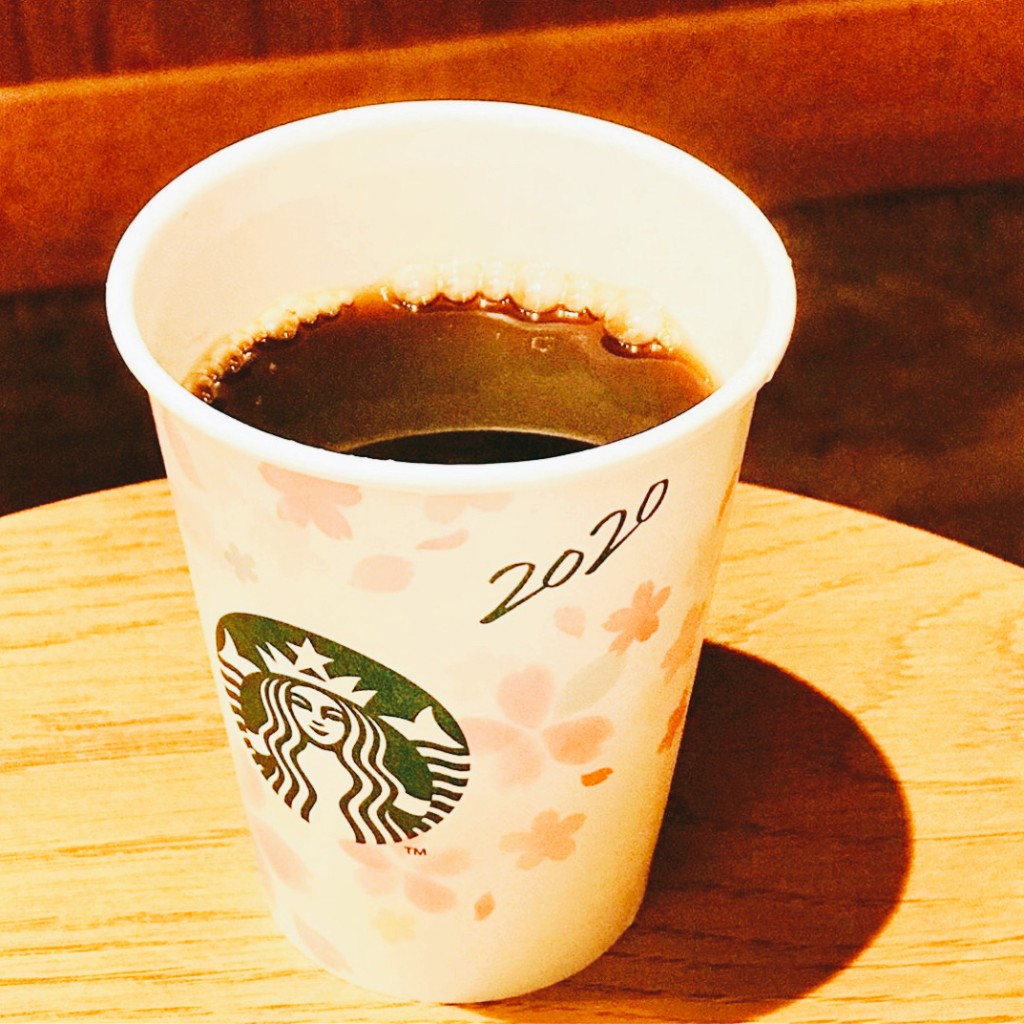 ユーザーが投稿したドリップコーヒー さくらの写真 - 実際訪問したユーザーが直接撮影して投稿した恵比寿カフェスターバックスコーヒー 恵比寿ファーストスクエア店の写真