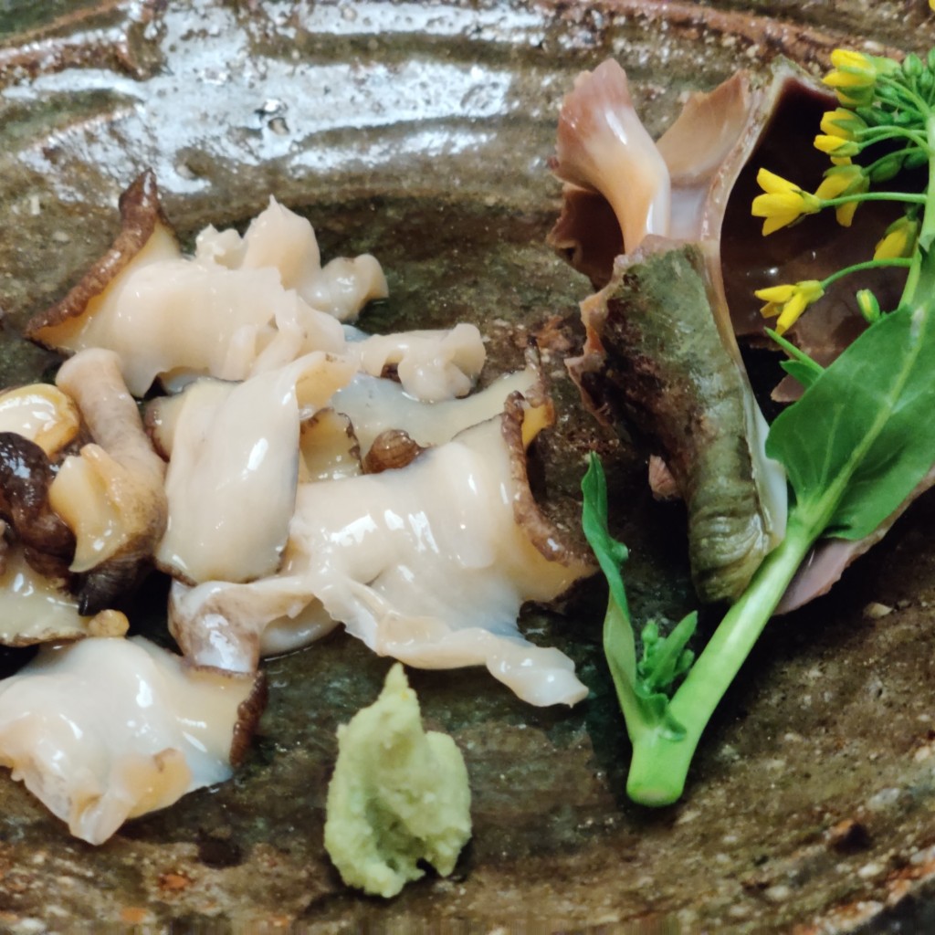 ユーザーが投稿した宮城県産青ツブの刺し身の写真 - 実際訪問したユーザーが直接撮影して投稿した大湊新町居酒屋酒菜屋の写真