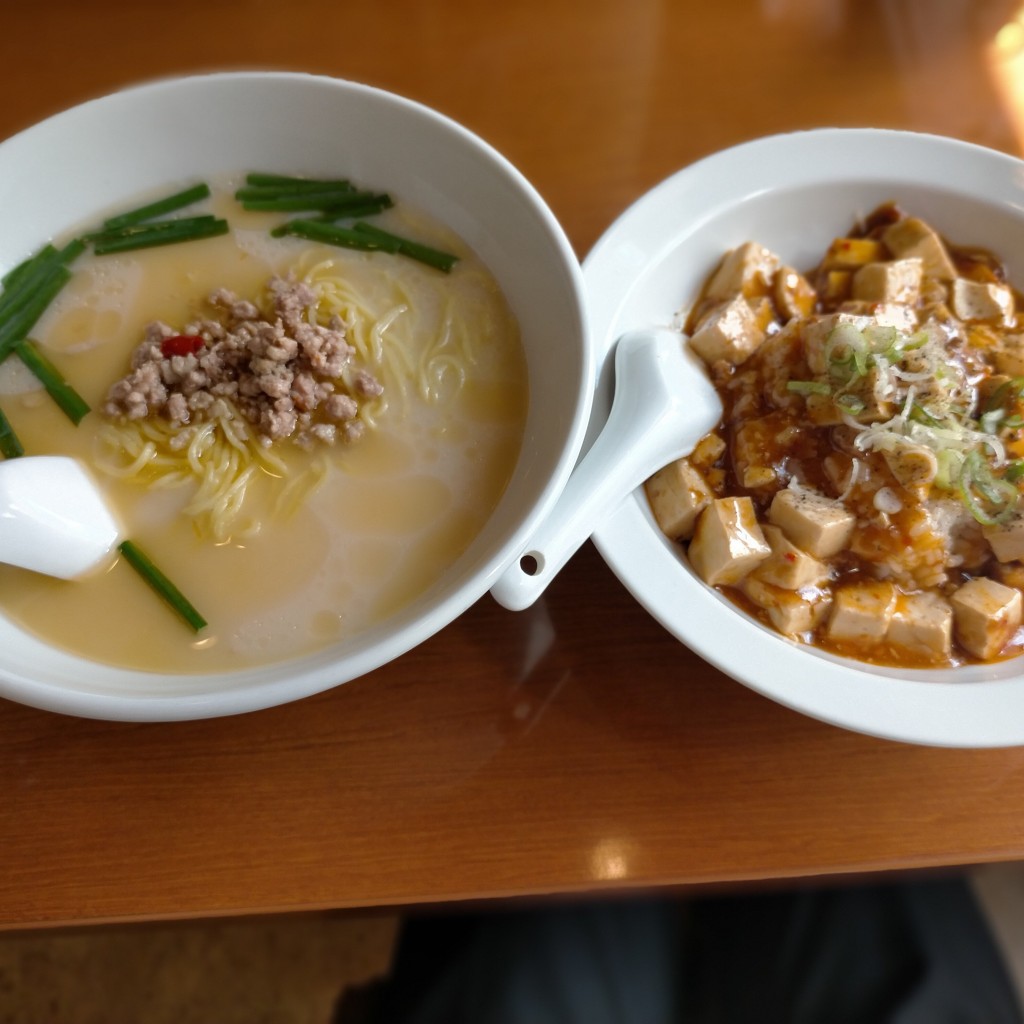 ユーザーが投稿した麺飯セットの写真 - 実際訪問したユーザーが直接撮影して投稿した八熊台湾料理台湾料理彩華の写真