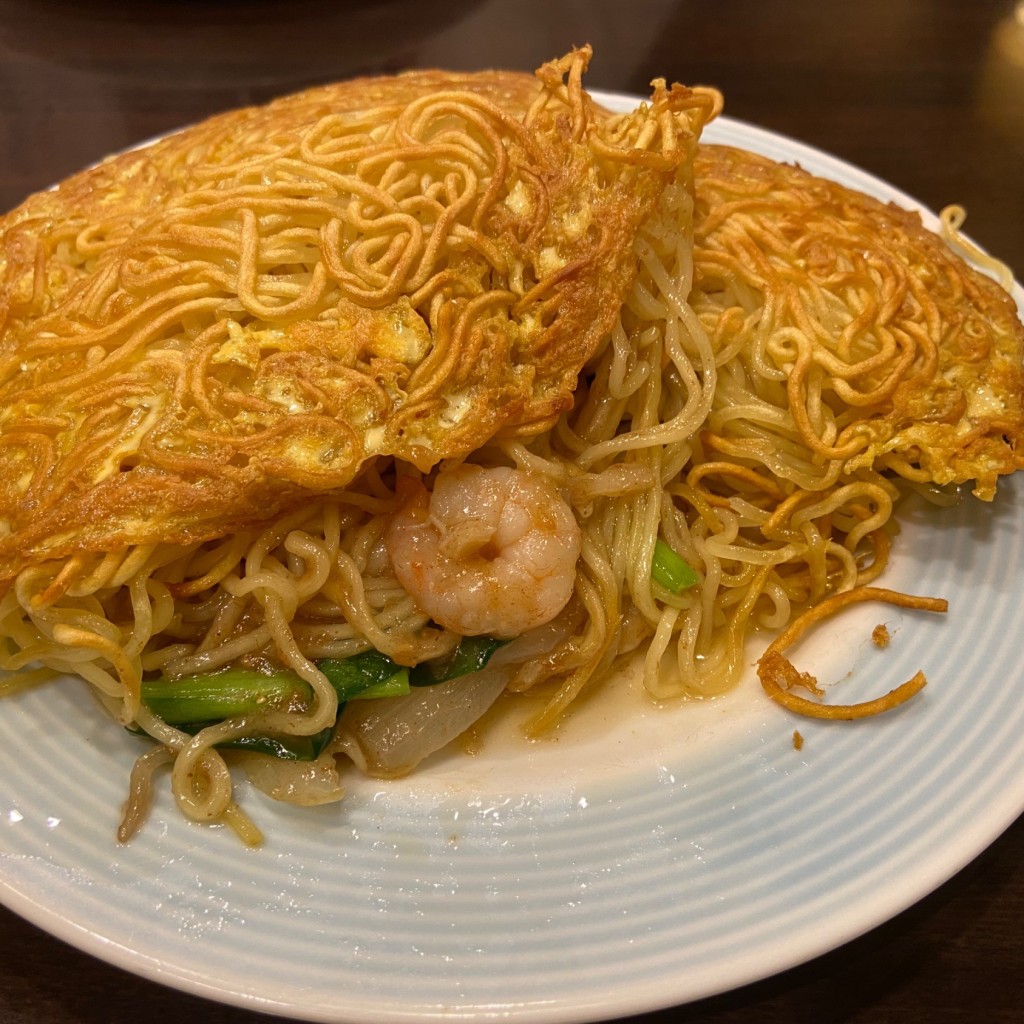 ユーザーが投稿した海鮮梅蘭焼きそばの写真 - 実際訪問したユーザーが直接撮影して投稿した芝田中華料理梅蘭 阪急三番街店の写真