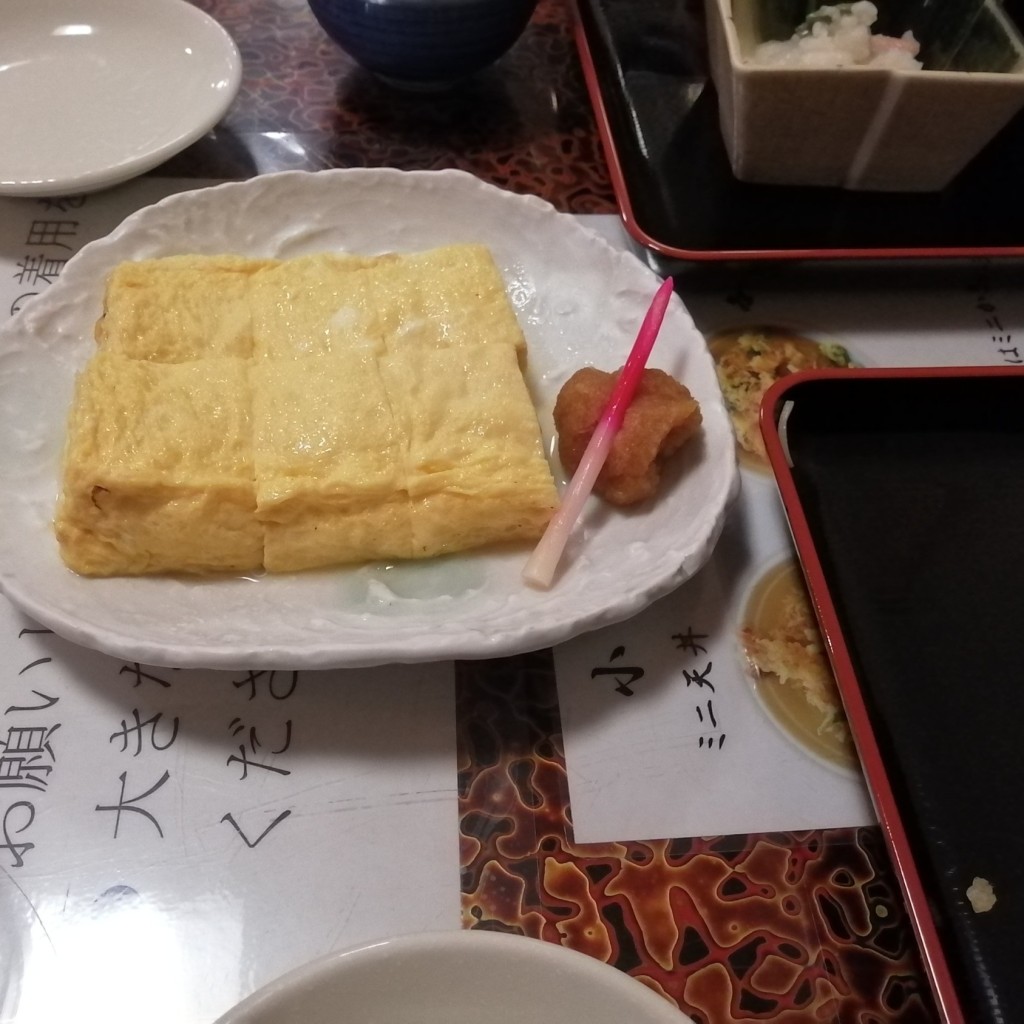 ユーザーが投稿した玉子焼きの写真 - 実際訪問したユーザーが直接撮影して投稿した平新田うどんそば処 小巾亭 東バイパス店の写真