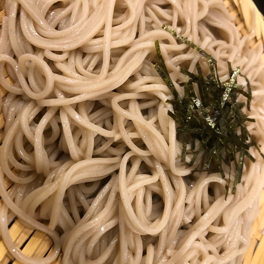 ユーザーが投稿したLunchそばセットサーモン親子丼の写真 - 実際訪問したユーザーが直接撮影して投稿した北瓦町居酒屋磯丸水産 堺東駅前店の写真