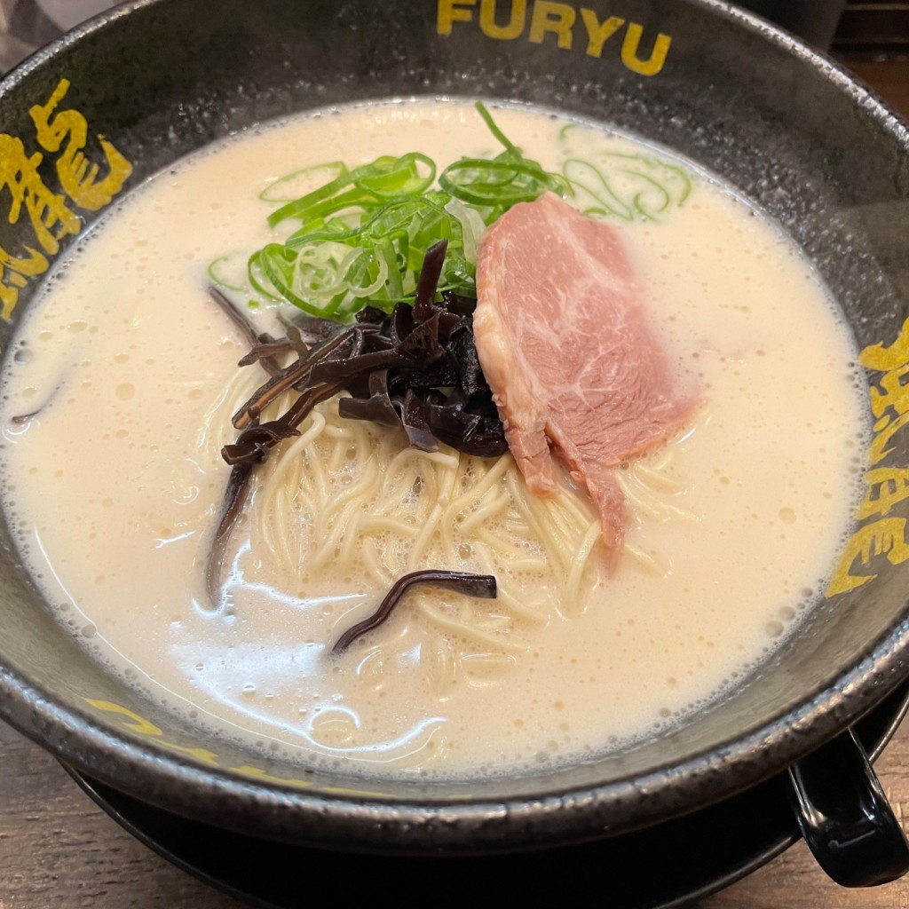 ユーザーが投稿したラーメンの写真 - 実際訪問したユーザーが直接撮影して投稿した上野ラーメン / つけ麺博多風龍 上野店の写真