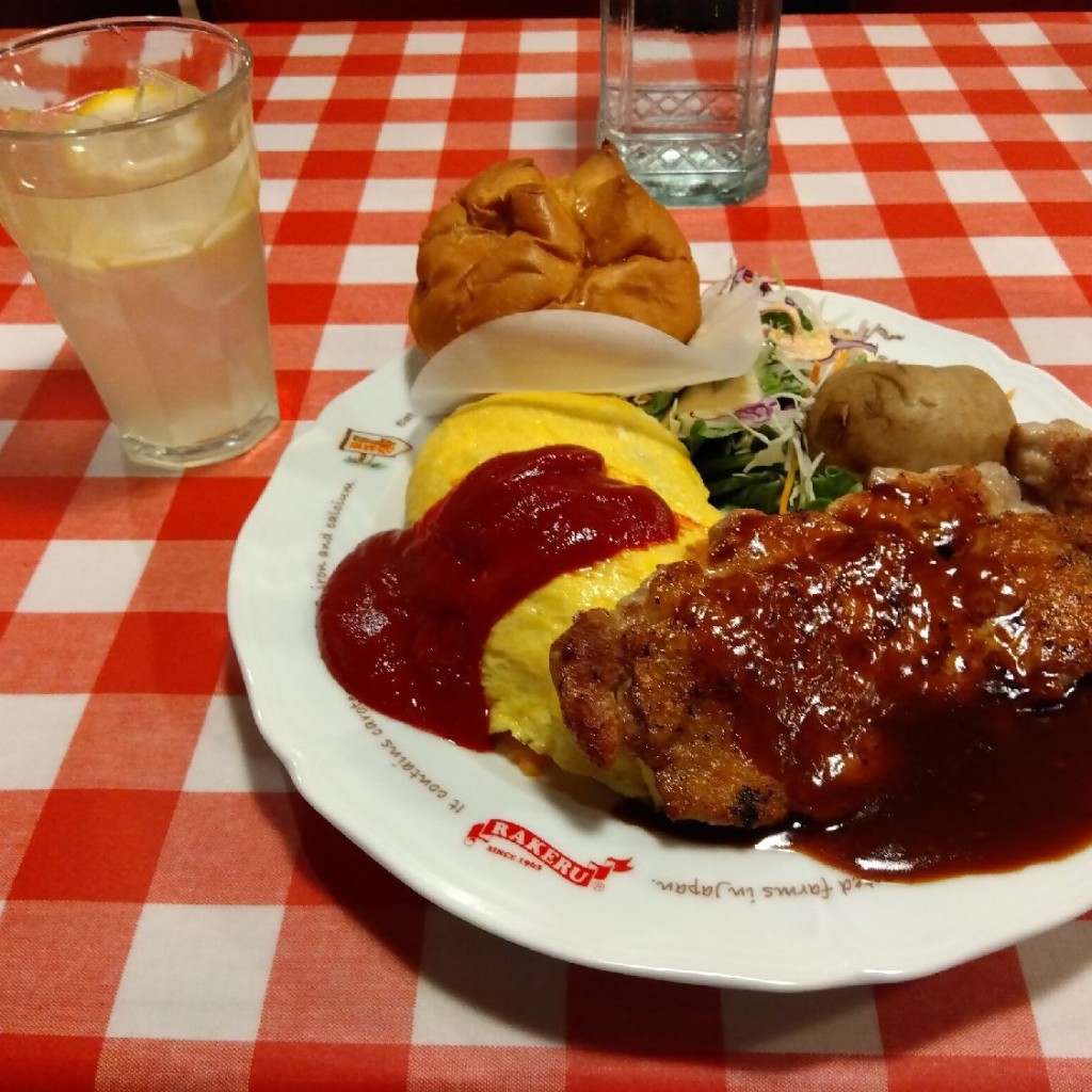 ユーザーが投稿したKライスチキン Wの写真 - 実際訪問したユーザーが直接撮影して投稿した西新宿洋食ラケル 新宿西口店の写真