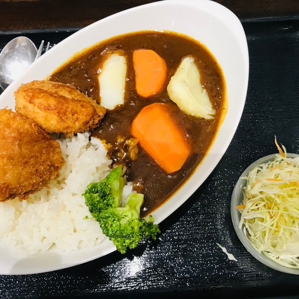 ユーザーが投稿した柔らかチキンカツカレーの写真 - 実際訪問したユーザーが直接撮影して投稿した小山ヶ丘定食屋旬菜亭の写真