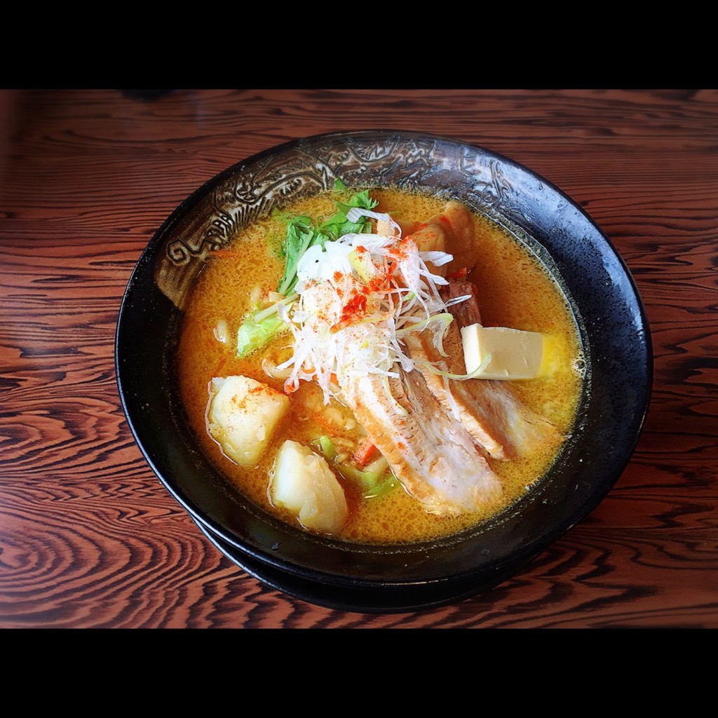 実際訪問したユーザーが直接撮影して投稿した城内町ラーメン / つけ麺拉麺 雷多の写真