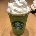 抹茶クリームフラペチーノ - 実際訪問したユーザーが直接撮影して投稿した下伏間江カフェスターバックスコーヒー イオンモール高岡店の写真のメニュー情報